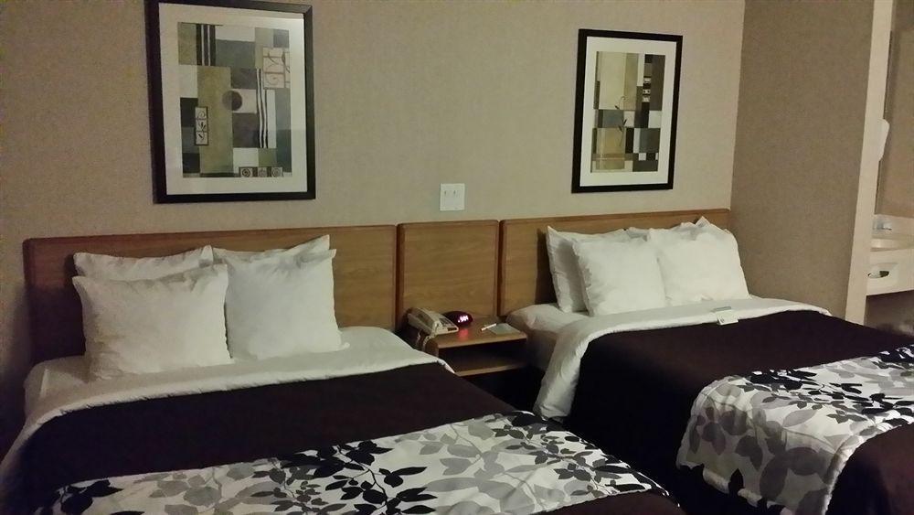 格林维尔会议中心舒眠酒店 外观 照片